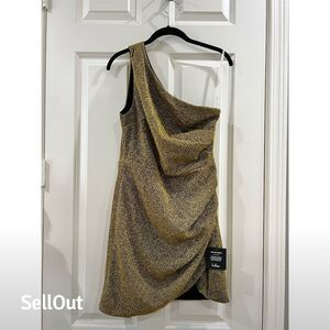 Lulu's Gold One Shoulder Dress